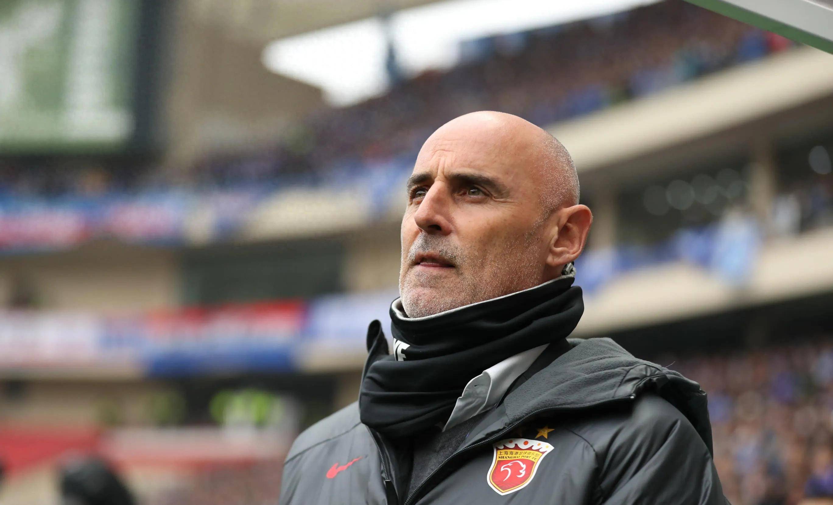 开云官方APP下载-转会期上海海港备战英超；完成体检细节曝光；悬念犹存；心理建设被强调(上海海港外援名单)