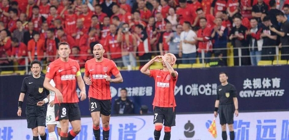 开云官方首页-上海申花与神户胜利船的对决