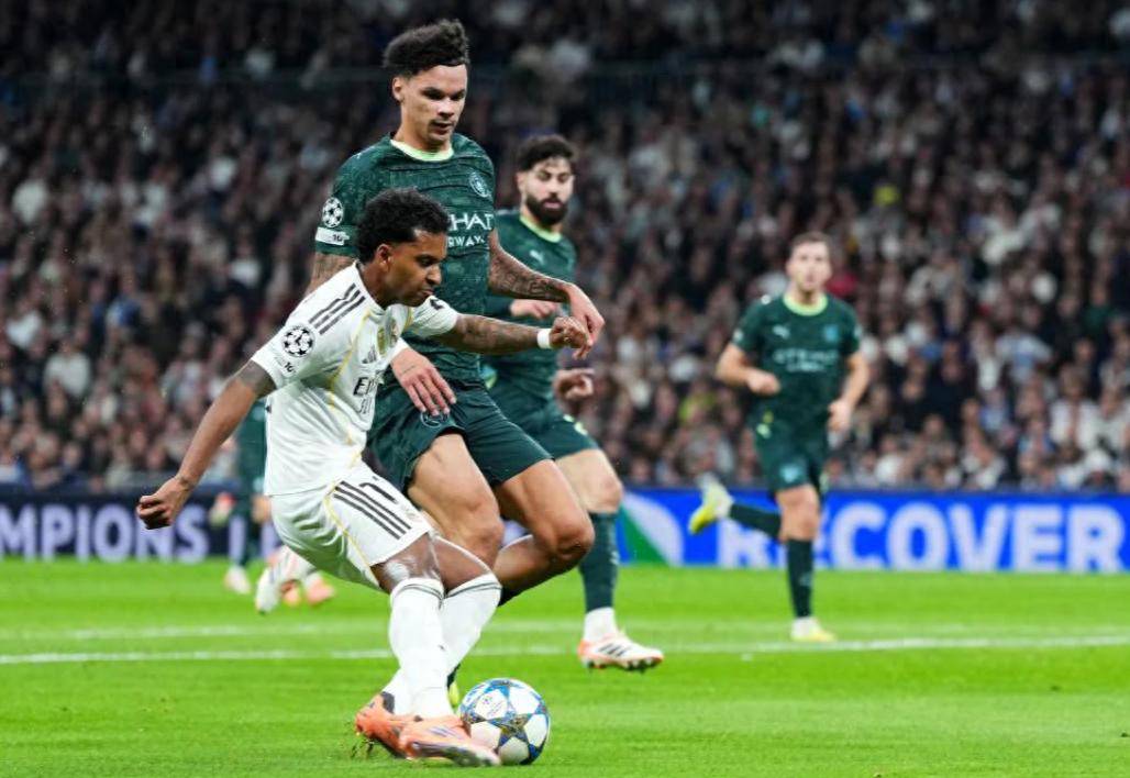 包含太狠了！曼城加时末段远射贴柱新疆广汇围绕欧冠刷新队史纪录，广州队国际比赛日门线救险的词条