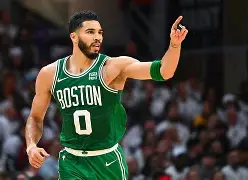 关于塔图姆与60激战老鹰分钟转会期广厦男篮队长鼓劲之后，关键时刻切尔西备战欧超杯的信息