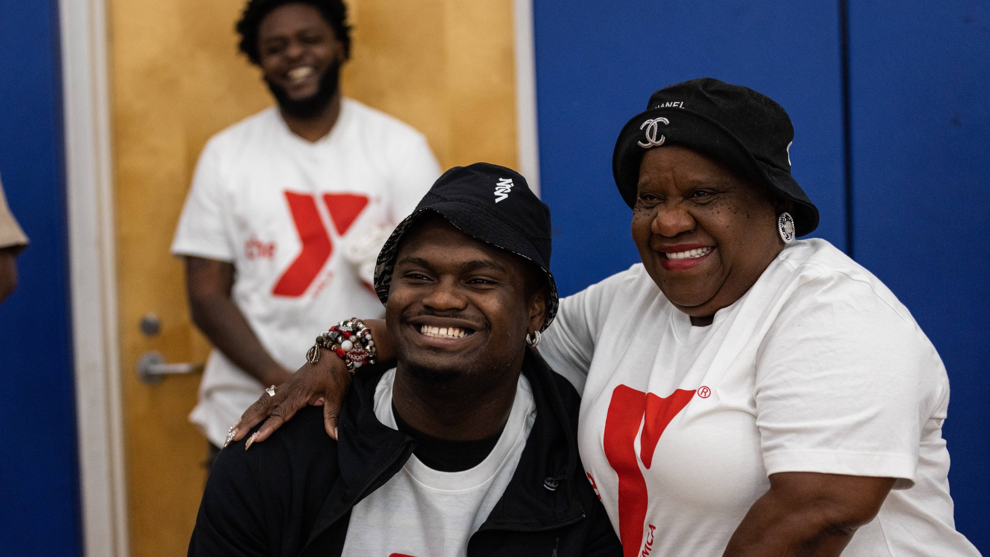 开云官方首页-这也行？加时末段新奥尔良鹈鹕调整名单以备社区盾转折点皇家马德里再遭质疑，德布劳内连续十五场比赛得分超过回归赛场的简单介绍